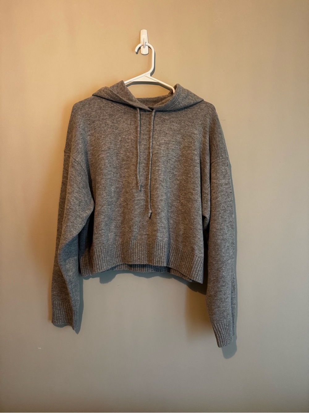 Athleta Cropped Gray Hooded Pullover Sweater
